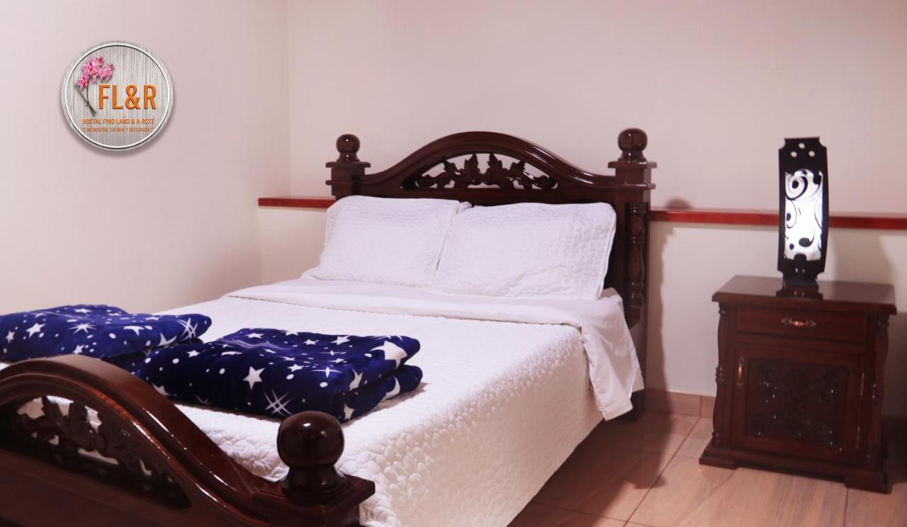 Find Land & A Rest Hotel ฟิลานเดีย ภายนอก รูปภาพ